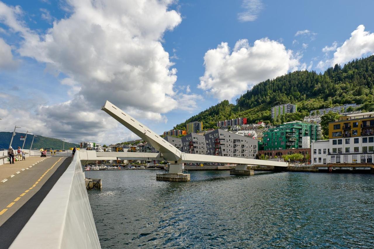 Lägenhet Stylish 2-br Retreat In Heart Of Vibrant *